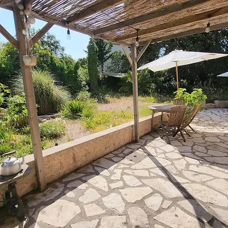 Santa Rita Etage Entier Avec Jardin Lejlighed